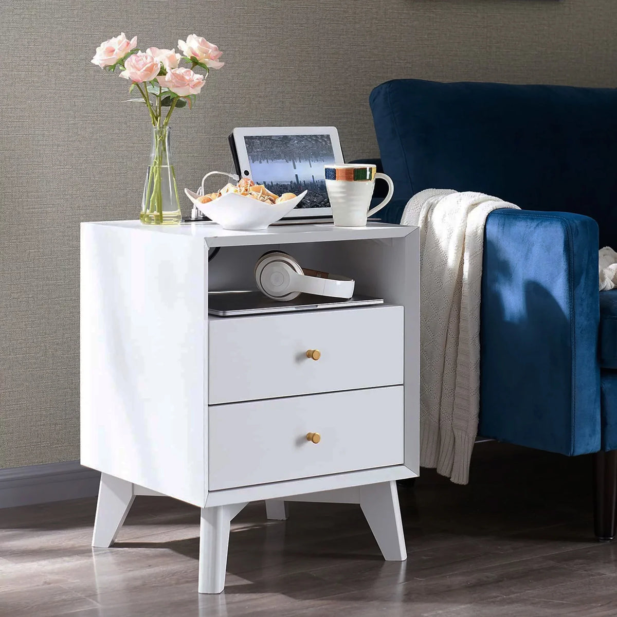 White 2 Drawer Nightstand C8860